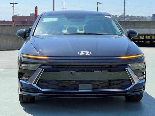 2026 Hyundai SONATA SEL