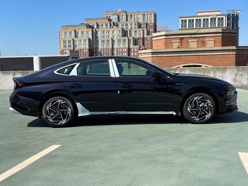 2026 Hyundai SONATA SEL