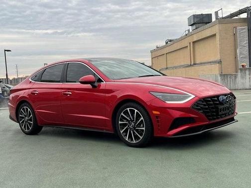 2021 Hyundai SONATA Limited