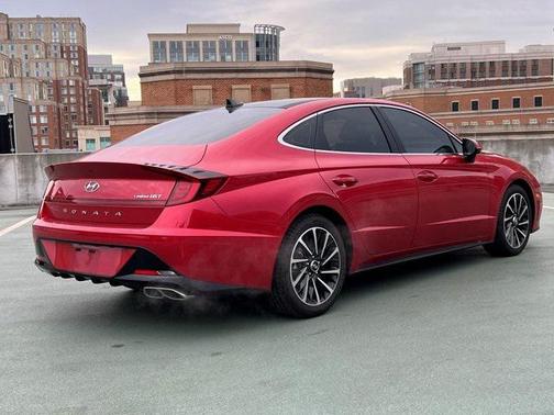 2021 Hyundai SONATA Limited