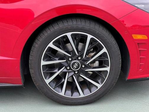 2021 Hyundai SONATA Limited