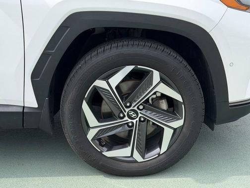 Serenity White Pearl 2023 Hyundai TUCSON Limited