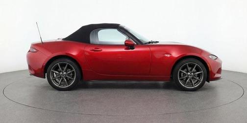 2016 Mazda MX-5 Miata Grand Touring