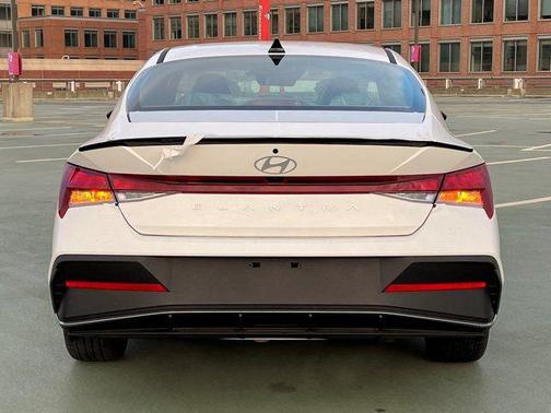 2026 Hyundai ELANTRA Sport