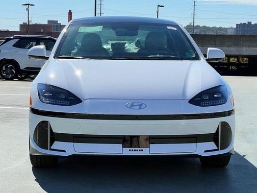 2025 Hyundai IONIQ 6 Limited