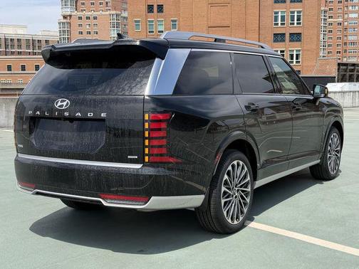 Abyss Black Pearl 2026 Hyundai Palisade Hybrid Calligraphy