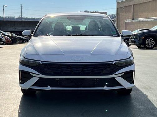 2026 Hyundai ELANTRA HEV Blue