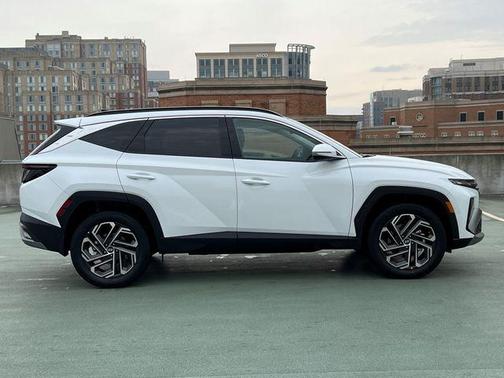 Creamy White Pearl 2026 Hyundai TUCSON Hybrid Limited