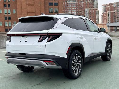 Creamy White Pearl 2026 Hyundai TUCSON Hybrid Limited