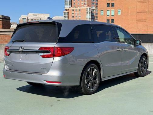 2022 Honda Odyssey Elite