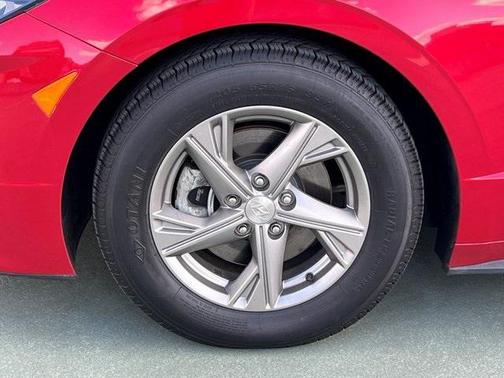2021 Hyundai SONATA SE