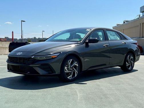 2025 Hyundai ELANTRA Sport