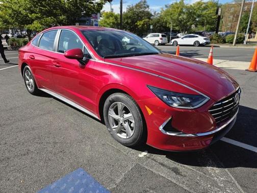 2021 Hyundai SONATA SE