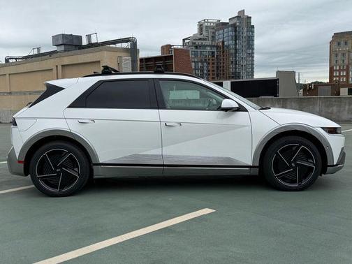 Atlas White 2026 Hyundai IONIQ 5 Limited