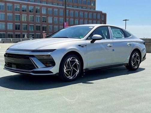2026 Hyundai SONATA SEL