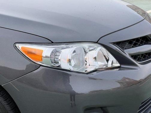 2011 Toyota Corolla LE