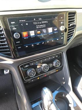 2022 Volkswagen Atlas 3.6L SEL Premium