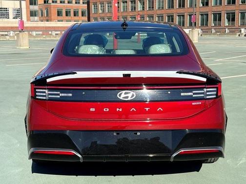2026 Hyundai SONATA Hybrid SE