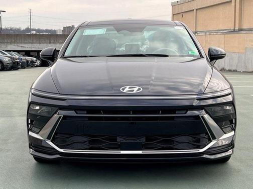 2026 Hyundai SONATA Hybrid SE