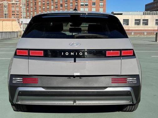 2026 Hyundai IONIQ 5 SE Standard Range