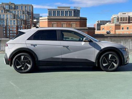 2026 Hyundai IONIQ 5 SE Standard Range