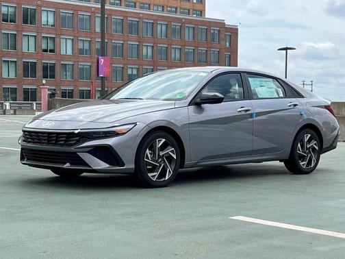 2025 Hyundai ELANTRA Sport