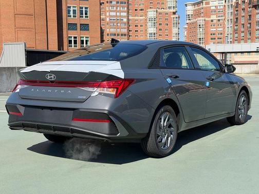 2026 Hyundai ELANTRA HEV Blue