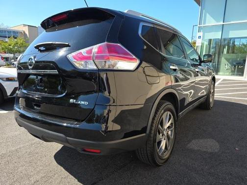 2015 Nissan Rogue SL