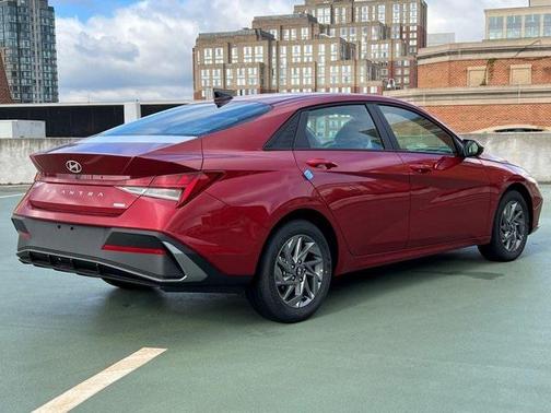 2025 Hyundai ELANTRA HEV Blue