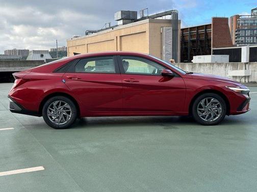 2025 Hyundai ELANTRA HEV Blue
