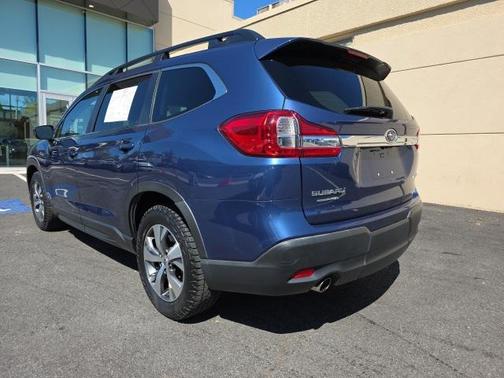 2019 Subaru Ascent Premium 8-Passenger