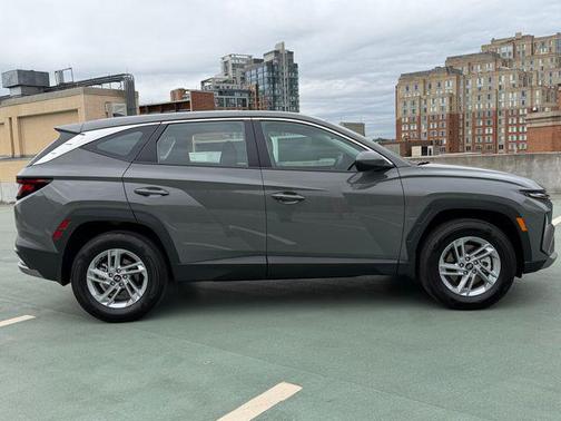 Gray 2026 Hyundai TUCSON SE
