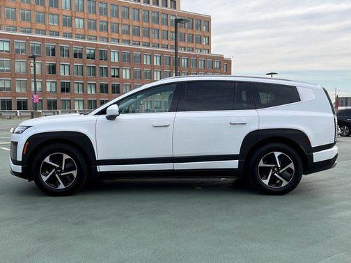 2026 Hyundai IONIQ 9 SE