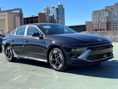 2026 Hyundai SONATA SEL