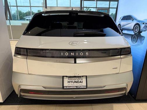 Atlas White 2026 Hyundai IONIQ 5 Limited