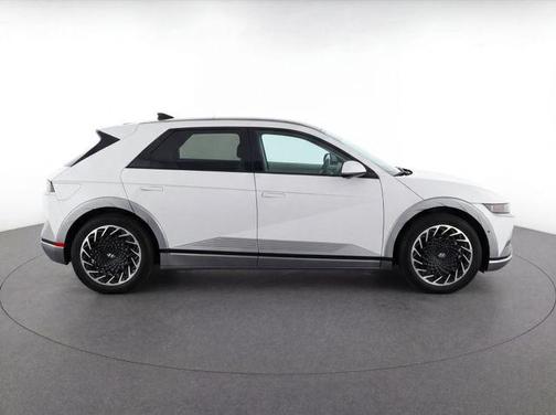Atlas White 2023 Hyundai IONIQ 5 Limited