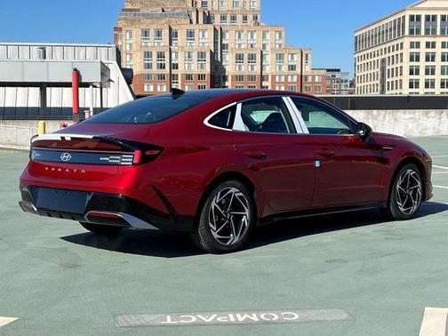 2025 Hyundai SONATA SEL