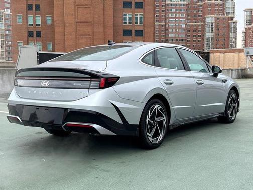 2026 Hyundai SONATA SEL