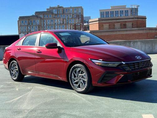 Ultimate Red 2026 Hyundai ELANTRA HEV Blue