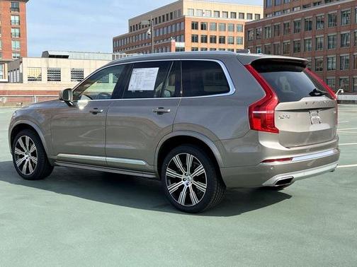 2021 Volvo XC90 T6 Inscription