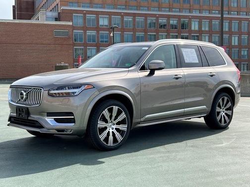 2021 Volvo XC90 T6 Inscription