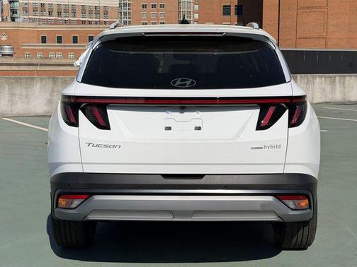Creamy White Pearl 2026 Hyundai TUCSON Hybrid Limited