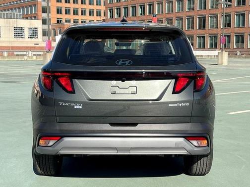 2026 Hyundai TUCSON Hybrid Blue SE