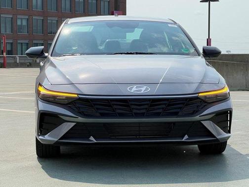 2025 Hyundai ELANTRA Sport