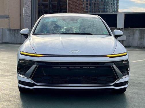 2026 Hyundai SONATA SEL