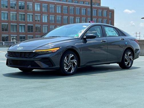 2025 Hyundai ELANTRA Sport