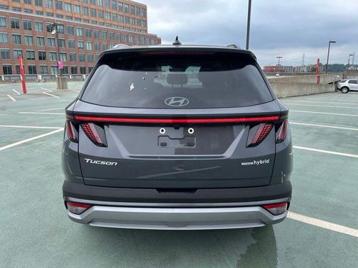 Shimmering Silver 2026 Hyundai TUCSON Hybrid SEL Convenience