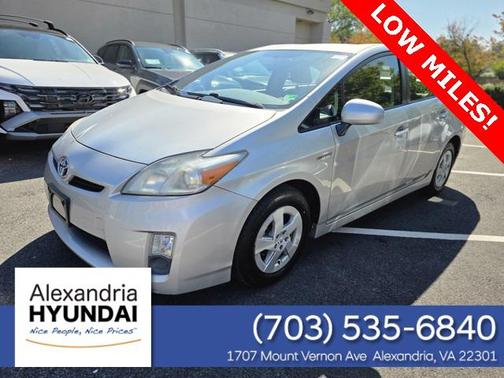 2010 Toyota Prius II