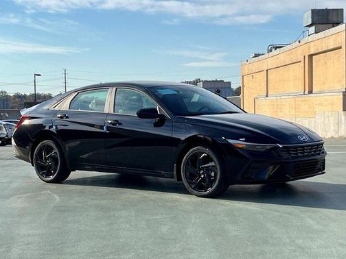 2026 Hyundai ELANTRA Sport