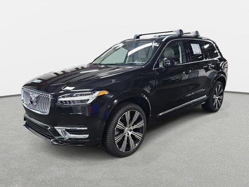 2022 Volvo XC90 Recharge Plug-In Hybrid T8 Inscription 7 Passenger